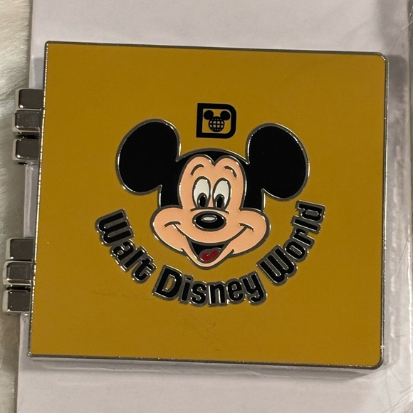 Walt Disney World 50 Anniversary Celebration Mickey Mouse Trading Pin - Picture 5 of 5